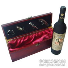 单支红木盒冬虫夏草精品干红葡萄酒