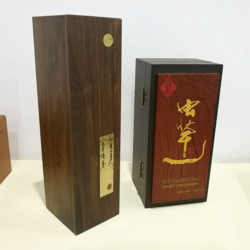 专业智合，匠心打造——探索高品质红酒木盒加工与包装艺术
